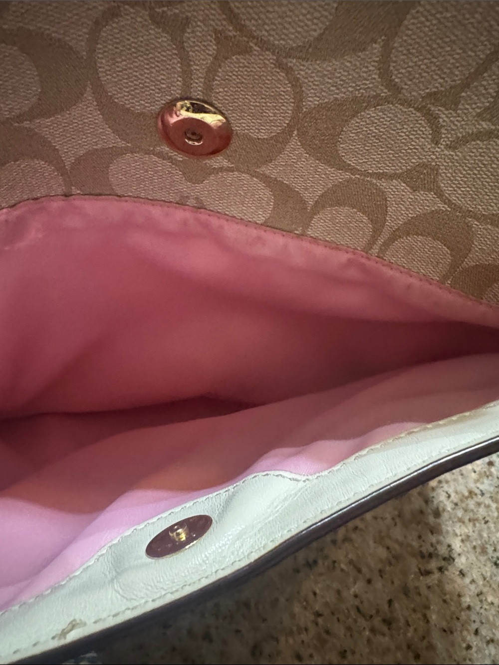 Authentic vintage Coach Beige Signature heritage Tote - Picture 9 of 14